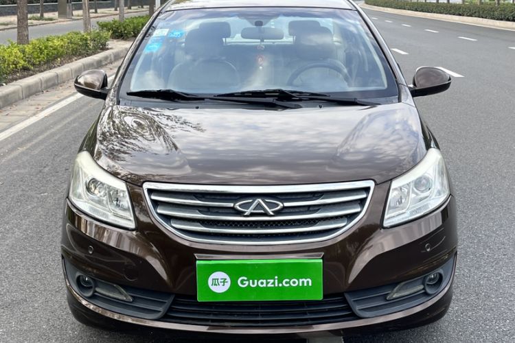 Used Chery E3 2013 1.5L Manual ZhiShang Model Exterior 4