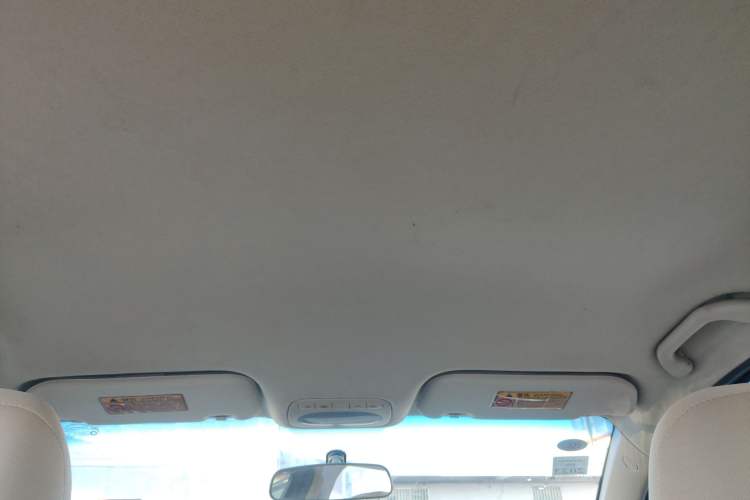 Used Chery E3 2013 1.5L Manual Fashion Model Headliner