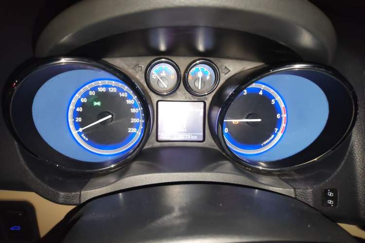 Used Chery E3 2013 1.5L Manual ZhiShang Model Instrument Cluster