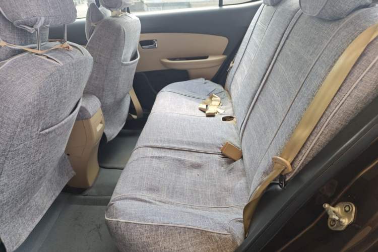 Used Chery E3 2013 1.5L Manual ZhiShang Model Left Rear Seat