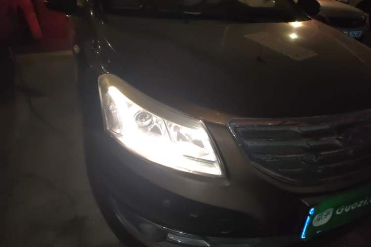 Used Chery E3 2013 1.5L Manual ZhiShang Model Right Front Headlight