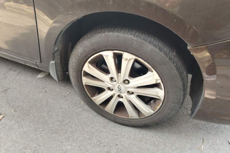 Used Chery E3 2013 1.5L Manual Fashion Model Right Front Wheel Hub