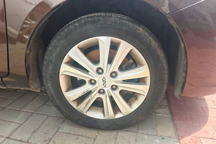 Used Chery E3 2013 1.5L Manual ZhiShang Model Right Front Wheel Hub