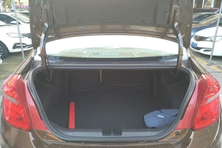 Used Chery E3 2013 1.5L Manual ZhiShang Model Trunk