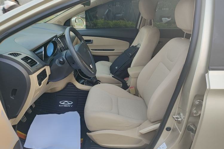 Used Chery E3 2013 1.5L Manual Fashion Model Left Front Seat