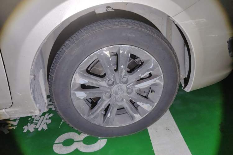 Used Chery E3 2013 1.5L Manual ZhiShang Model Right Front Wheel Hub