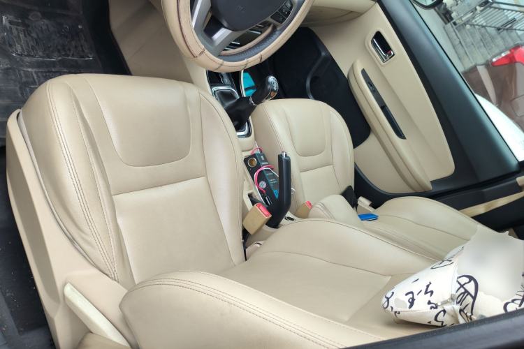 Used Chery E3 2013 1.5L Manual ZhiShang Model Left Front Seat