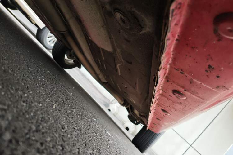Used Chery E3 2013 1.5L Manual ZhiShang Model Chassis Front Left