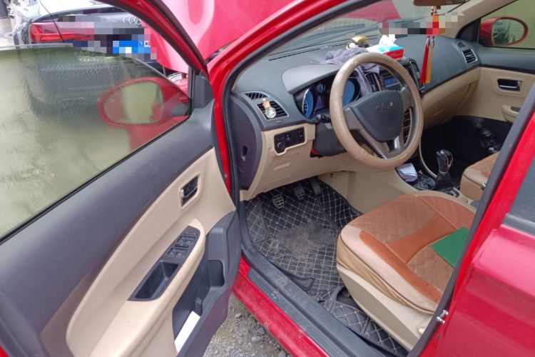 Used Chery E3 2013 1.5L Manual Fashion Model Driver Seat