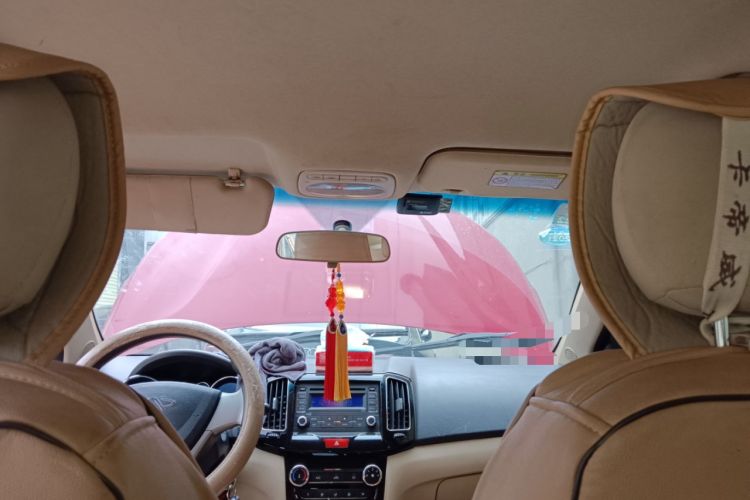Used Chery E3 2013 1.5L Manual Fashion Model Headliner