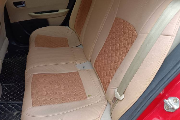 Used Chery E3 2013 1.5L Manual Fashion Model Left Rear Seat