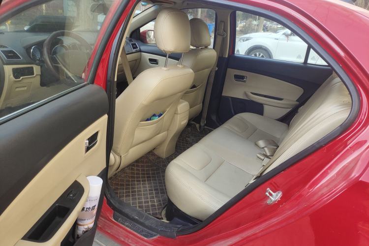 Used Chery E3 2013 1.5L Manual Fashion Model Left Rear Seat