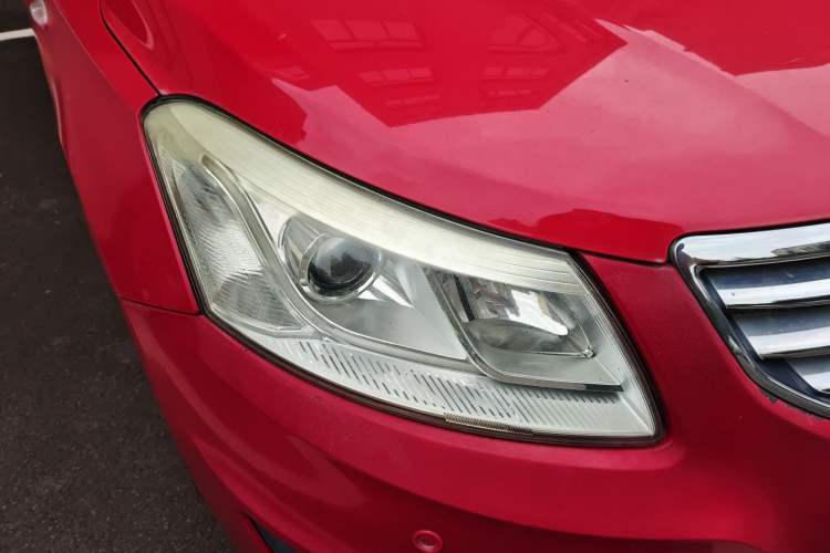 Used Chery E3 2013 1.5L Manual ZhiShang Model Right Front Headlight