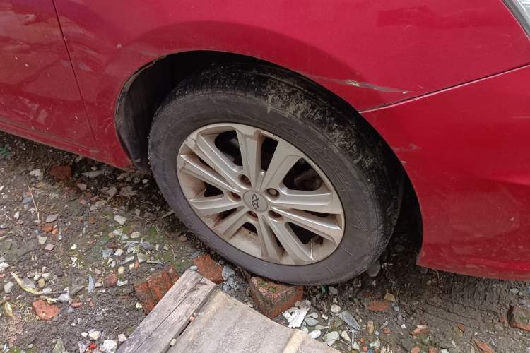 Used Chery E3 2013 1.5L Manual Fashion Model Right Front Wheel Hub