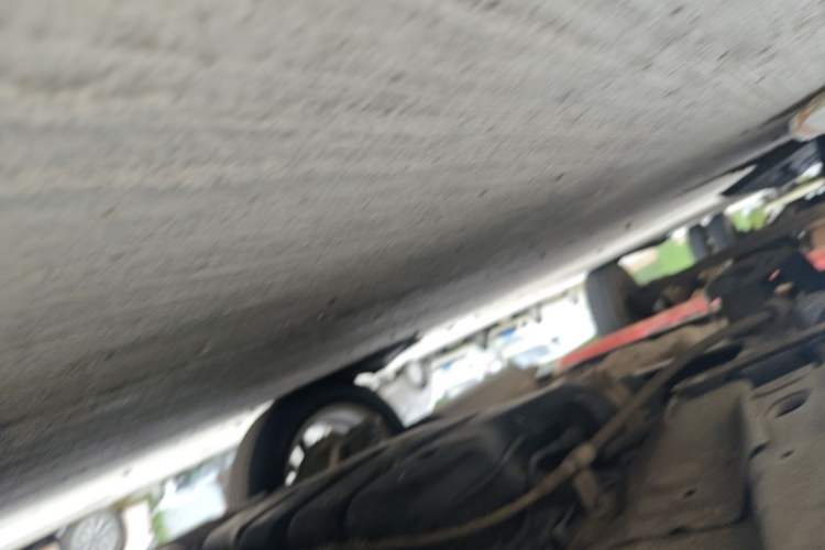 Used Chery E3 2013 1.5L Manual Fashion Model Chassis Rear Right