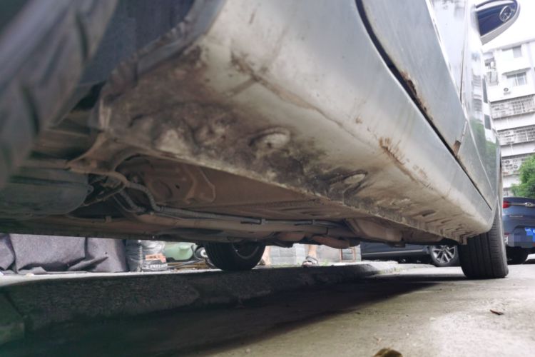 Used Chery E3 2013 1.5L Manual Fashion Model Chassis Rear Right