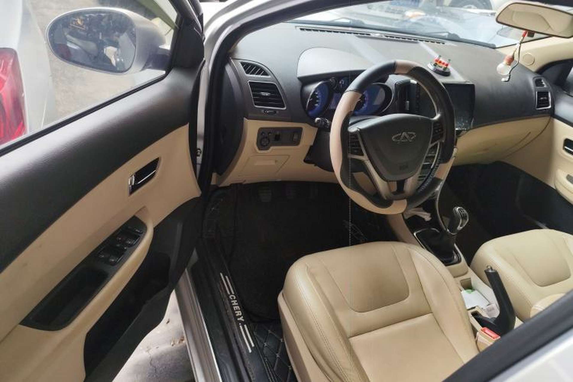 Used Chery E3 2013 1.5L Manual ZhiShang Model Driver Seat