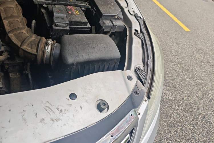 Used Chery E3 2013 1.5L Manual ZhiShang Model Engine Bay Left