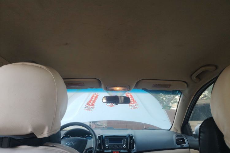 Used Chery E3 2013 1.5L Manual Fashion Model Headliner