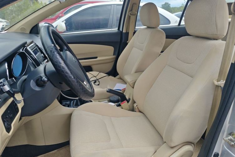 Used Chery E3 2013 1.5L Manual Fashion Model Left Front Seat