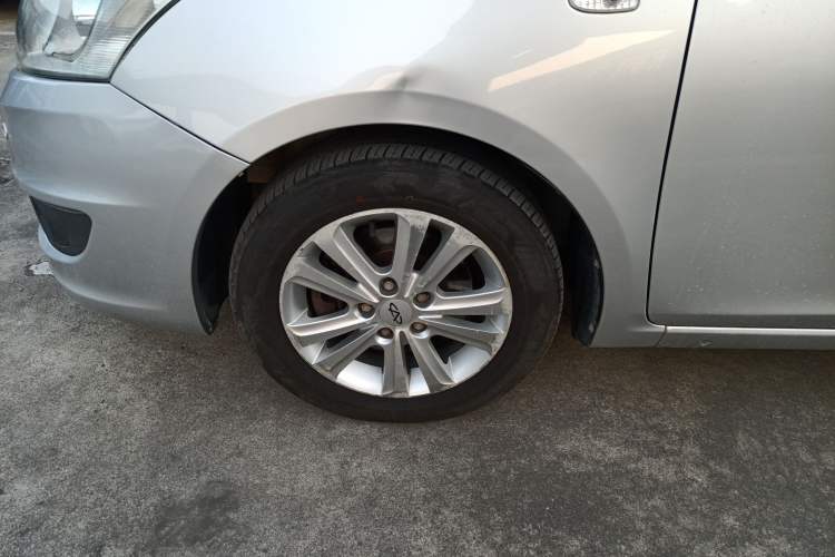 Used Chery E3 2013 1.5L Manual ZhiShang Model Left Front Wheel Hub