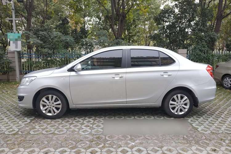 Used Chery E3 2013 1.5L Manual Fashion Model Left Side