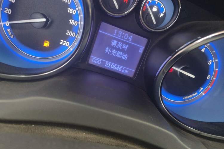 Used Chery E3 2013 1.5L Manual Qushang Model Odometer Close Up