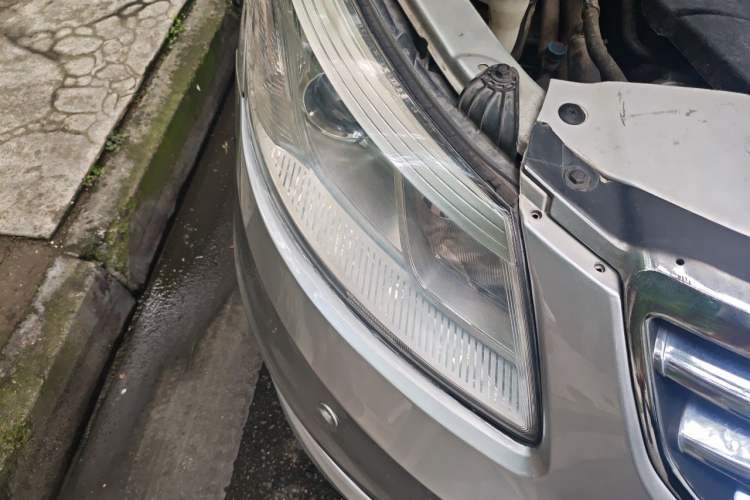 Used Chery E3 2013 1.5L Manual ZhiShang Model Right Front Headlight