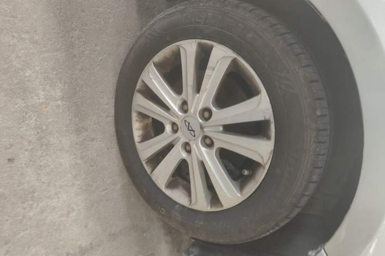 Used Chery E3 2013 1.5L Manual Qushang Model Right Front Wheel Hub