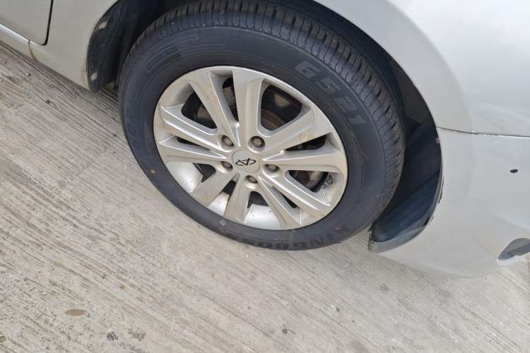 Used Chery E3 2013 1.5L Manual Fashion Model Right Front Wheel Hub