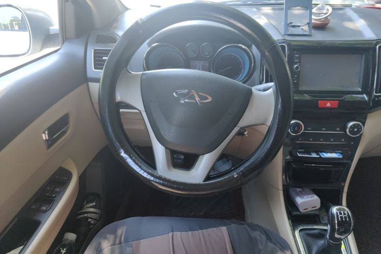 Used Chery E3 2013 1.5L Manual Fashion Model Steering Wheel