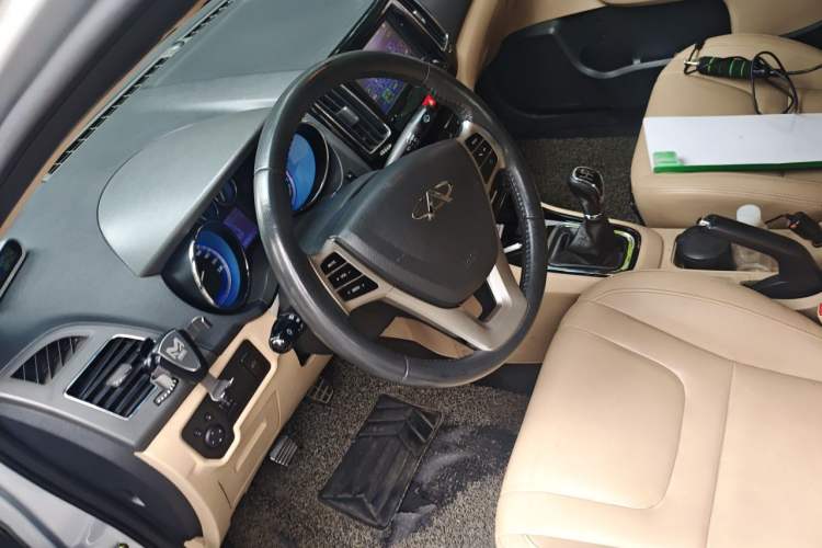 Used Chery E3 2013 1.5L Manual ZhiShang Model Steering Wheel