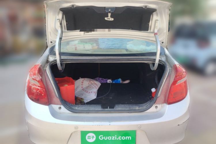 Used Chery E3 2013 1.5L Manual Fashion Model Trunk