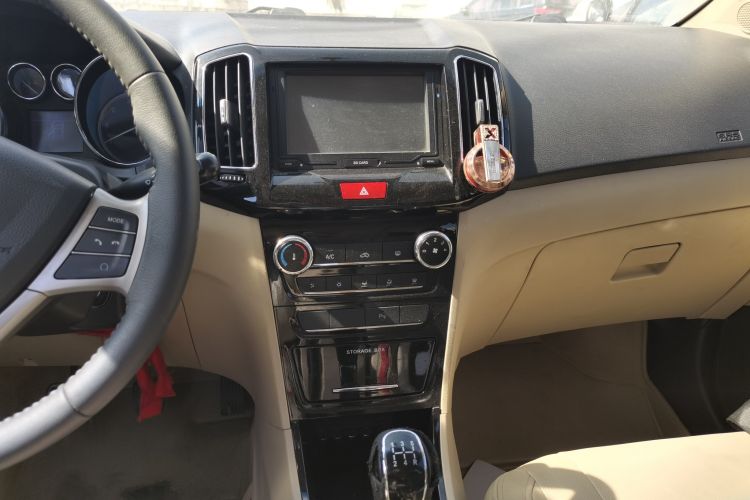 Used Chery E3 2013 1.5L Manual ZhiShang Model Audio And AC Panel