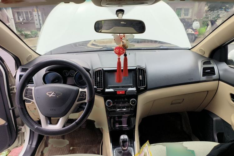 Used Chery E3 2013 1.5L Manual ZhiShang Model Center Console
