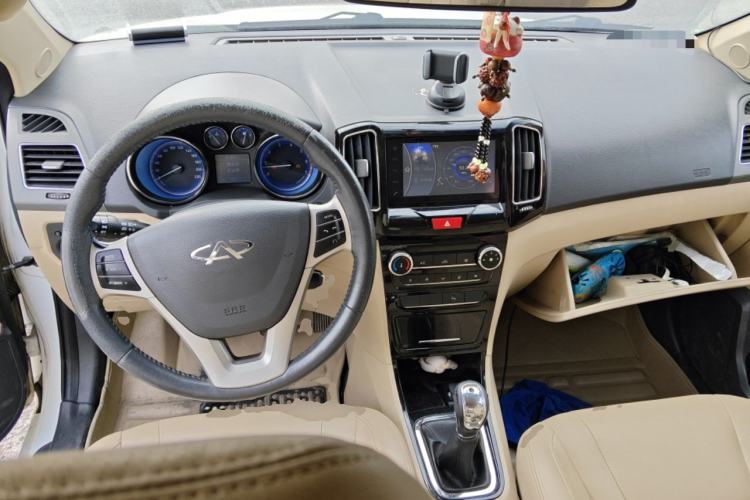 Used Chery E3 2013 1.5L Manual ZhiShang Model Center Console