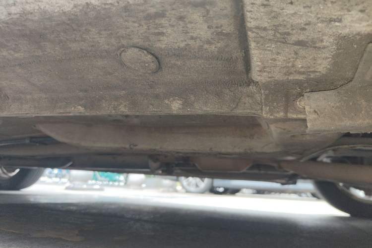 Used Chery E3 2013 1.5L Manual ZhiShang Model Chassis Front Right