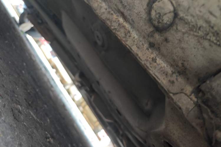 Used Chery E3 2013 1.5L Manual Fashion Model Chassis Front Right