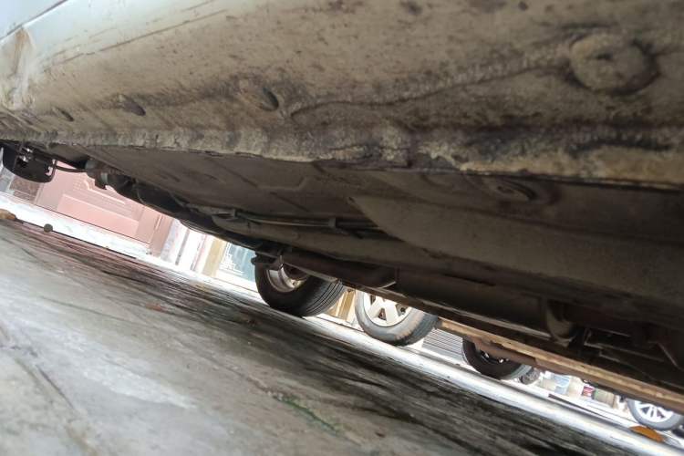 Used Chery E3 2013 1.5L Manual ZhiShang Model Chassis Front Right