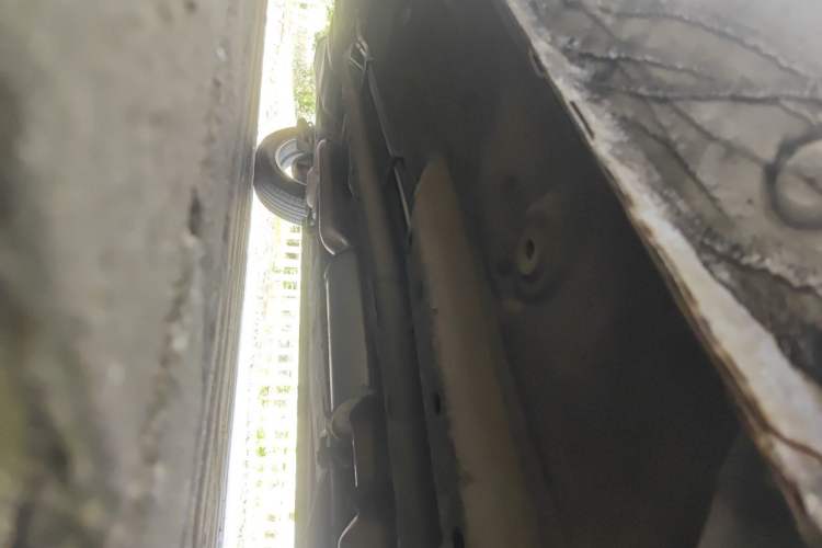 Used Chery E3 2013 1.5L Manual ZhiShang Model Chassis Front Right