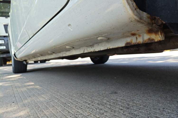 Used Chery E3 2013 1.5L Manual Fashion Model Chassis Rear Left