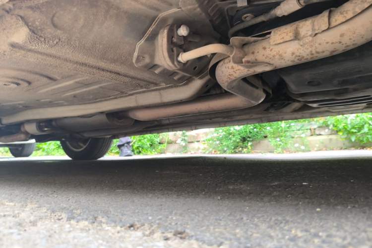 Used Chery E3 2013 1.5L Manual Fashion Model Chassis Rear Left