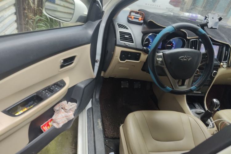 Used Chery E3 2013 1.5L Manual ZhiShang Model Driver Seat