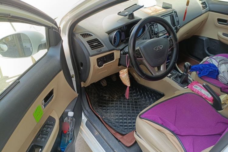 Used Chery E3 2013 1.5L Manual ZhiShang Model Driver Seat
