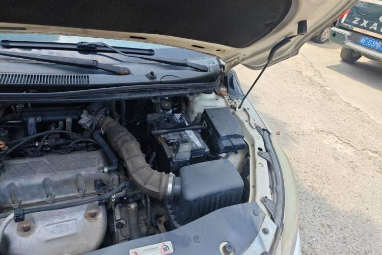 Used Chery E3 2013 1.5L Manual Fashion Model Engine Bay Left