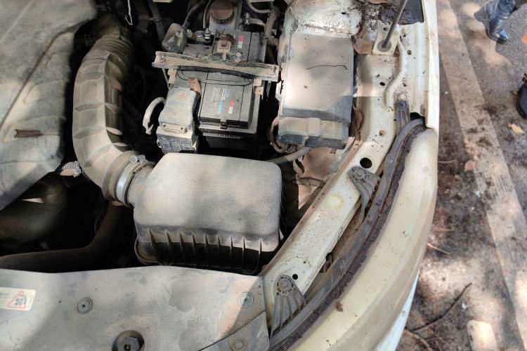 Used Chery E3 2013 1.5L Manual ZhiShang Model Engine Bay Left