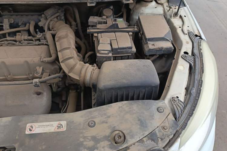 Used Chery E3 2013 1.5L Manual Fashion Model Engine Bay Left
