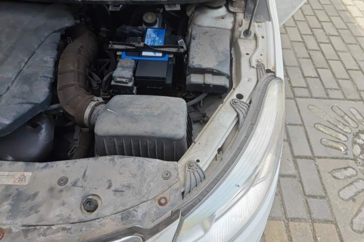 Used Chery E3 2013 1.5L Manual ZhiShang Model Engine Bay Left