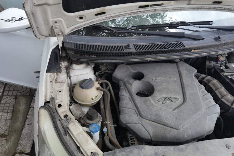 Used Chery E3 2013 1.5L Manual ZhiShang Model Engine Bay Right