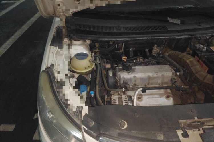 Used Chery E3 2013 1.5L Manual Luxury Model Engine Bay Right